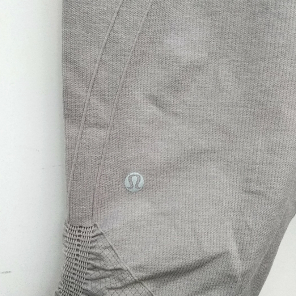 Lululemon Yoga Pants In The Flow Crop Size 10 Medium - Picture 5 of 6